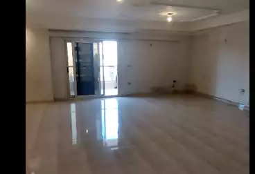 شقق للبيع - 3 غرف - بالدور 3