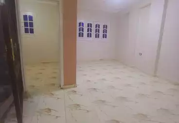 Apartments For sale - 2 rooms - floor 1