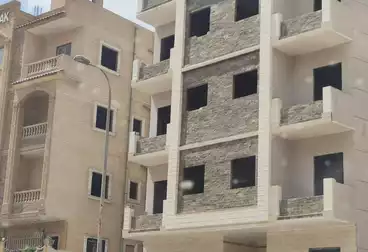 شقق للبيع - 3 غرف - بالدور 2