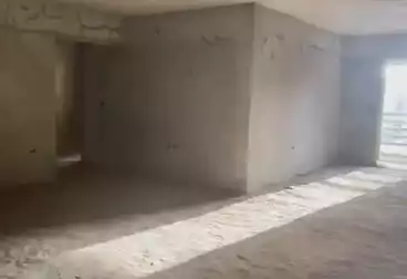 Apartments For sale - 3 rooms - floor 1