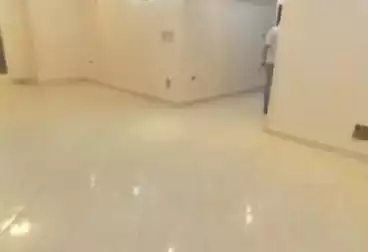 شقق للإيجار - 3 غرف - بالدور 0