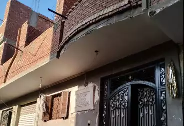 House / Home For sale - 3 rooms