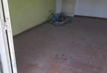 Apartments For sale - 3 rooms - floor 4