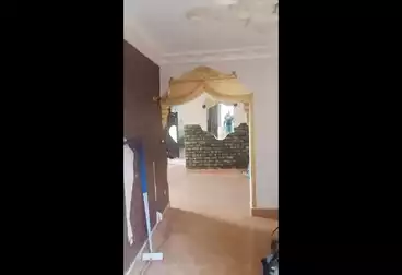 Apartments For sale - 3 rooms - floor 4