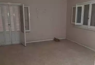 Apartments For rent - 3 rooms - floor 4