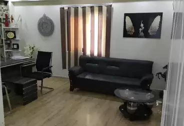 دوبلكس بحديقة للبيع - 3 غرف - بالدور 0