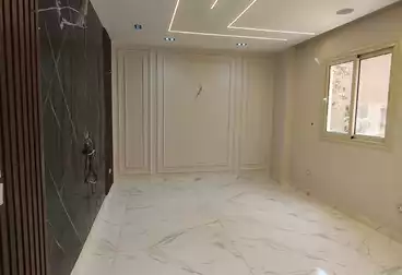 شقق للبيع - 4 غرف - بالدور 2