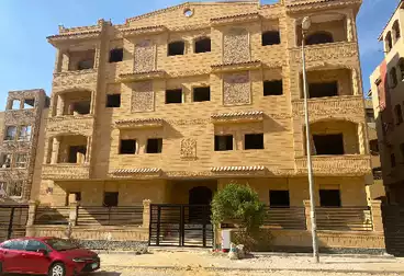 شقق للبيع - 3 غرف - بالدور 1