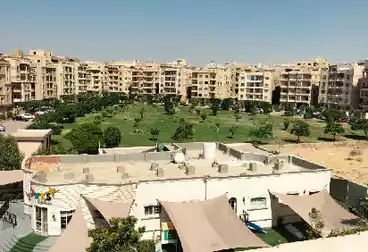 دوبلكس للإيجار - 5 غرف - بالدور 3