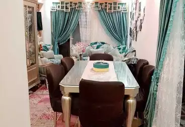 Apartments For sale - 2 rooms - floor 4