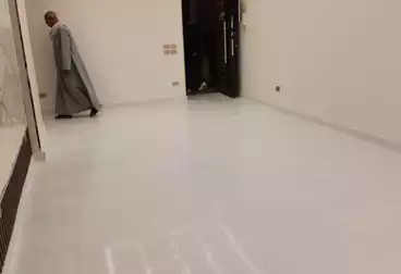 Apartments For sale - 2 rooms - floor 1