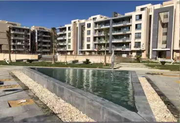 Apartments For sale - 2 rooms - floor 4