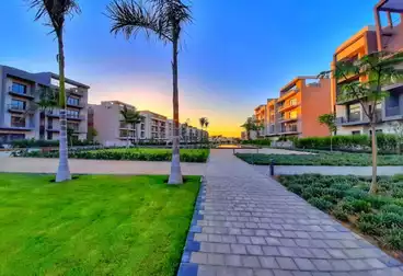 Apartment with Garden For sale - 3 rooms - floor 0