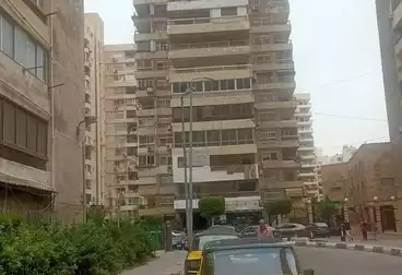 Apartments For sale - 3 rooms - floor 11