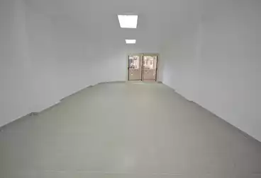 Administrative For sale - 3 rooms - floor 1