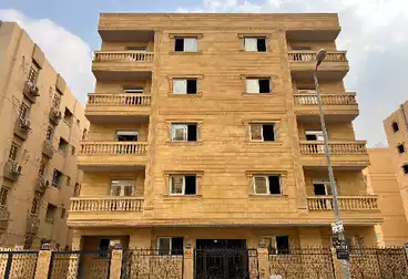 Apartments For sale - 3 rooms - floor 4