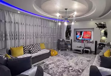 Apartments For sale - 2 rooms - floor 5