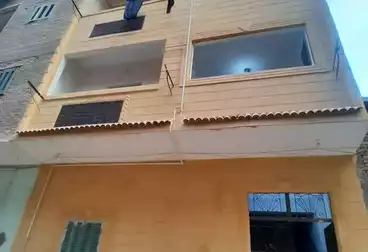 House / Home For sale - 8 rooms
