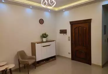 شقق للبيع - 3 غرف - بالدور 1