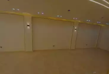 Apartments For sale - 3 rooms - floor 8