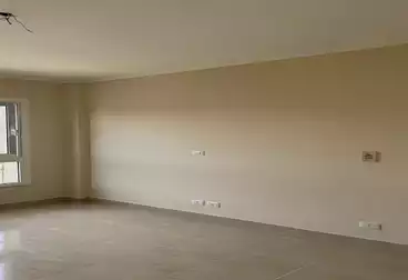 Apartments For sale - 3 rooms - floor 5