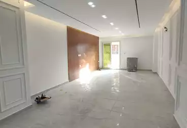 Apartments For sale - 3 rooms - floor 3