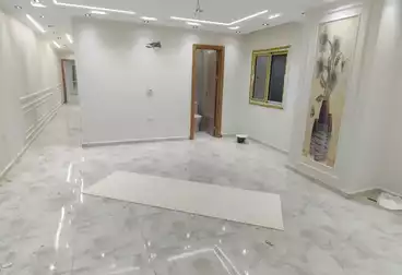 Apartments For sale - 3 rooms - floor 5