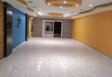 Apartments For sale - 4 rooms - floor 2