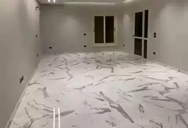 شقق للبيع - 3 غرف - بالدور 1