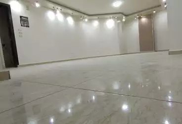 undefined undefined - 2 rooms - floor 8