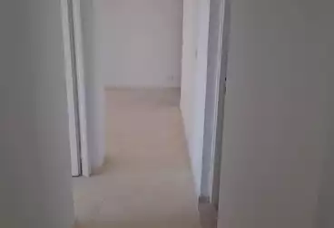 Apartments For sale - 3 rooms - floor 5