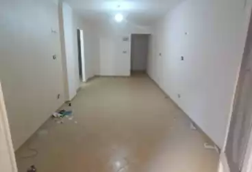 Apartments For sale - 3 rooms - floor 1