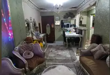 Apartments For sale - 2 rooms - floor 4