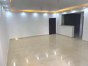Apartments For sale - 2 rooms - floor 0