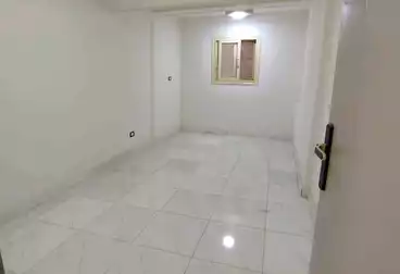 Apartments For sale - 3 rooms - floor 1