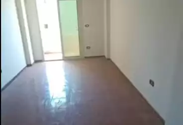 undefined undefined - 2 rooms - floor 5