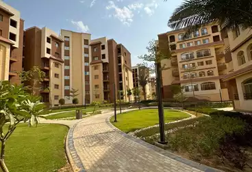 Apartments For sale - 3 rooms - floor 1