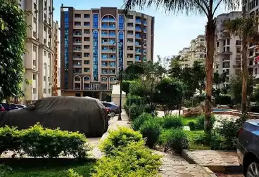 Apartments For sale - 3 rooms - floor 2