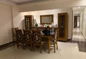 Apartments For rent - 3 rooms - floor 5