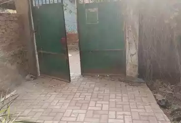 Building For sale - 3 rooms