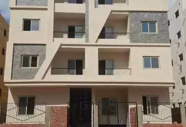 Apartment with Garden For sale - 3 rooms - floor 0