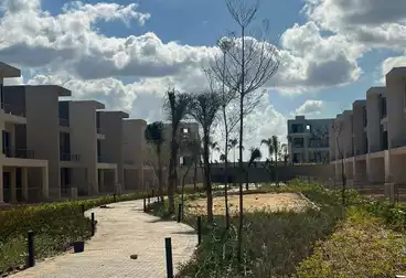 Apartments For sale - 3 rooms - floor 4