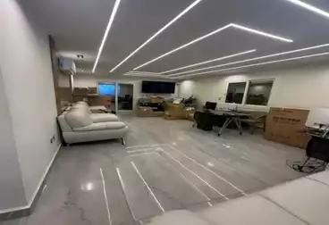 Administrative For rent - 3 rooms - floor 2