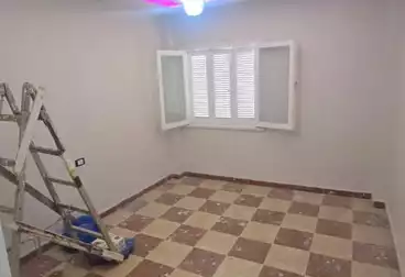 Apartments For sale - 2 rooms - floor 5