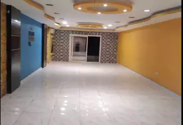 Apartments For sale - 4 rooms - floor 2