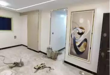 Apartments For sale - 2 rooms - floor 5