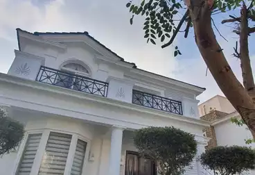 Villas For sale - 5 rooms