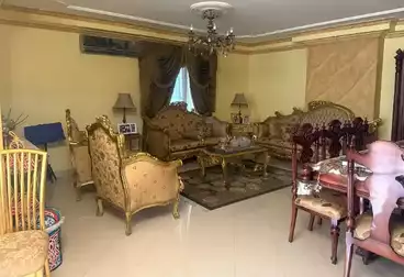 Furnished Apartment For sale - 4 rooms - floor 7