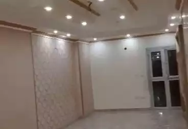 Apartments For sale - 3 rooms - floor 2