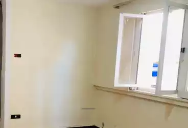 Studio For rent - 1 rooms - floor 4